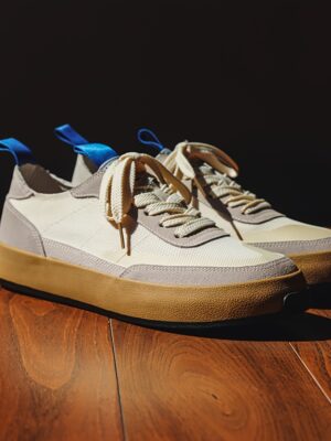 Zapatillas clásicas para hombre, versátiles, de moda, modernas y casuales, de tela de fibra sedosa de hielo transpirable, zapatillas de caña baja con empalme y transpirables