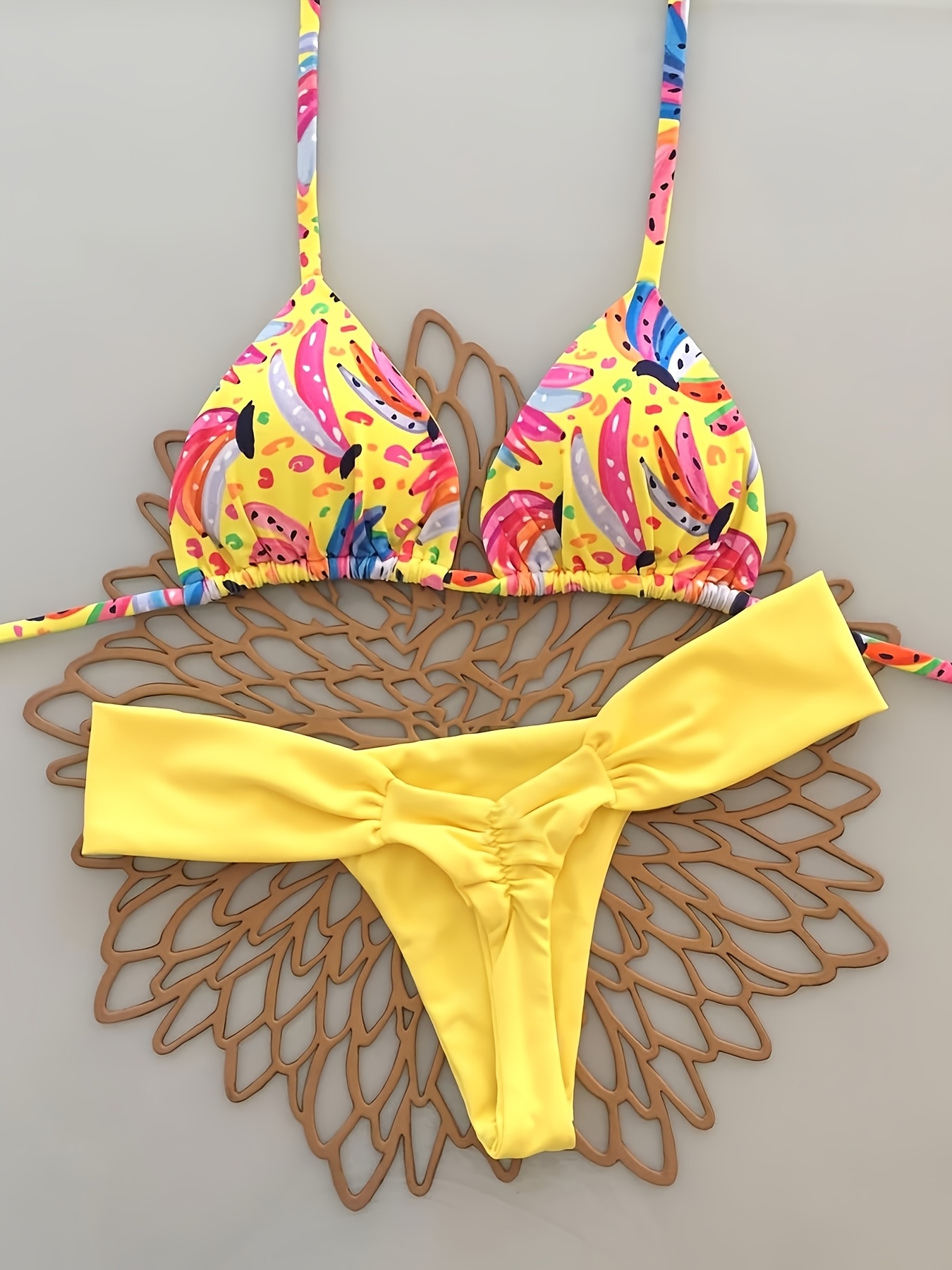 Bikini de Moda con Estampado de Frutas Tropicales - Traje de Baño Atractivo